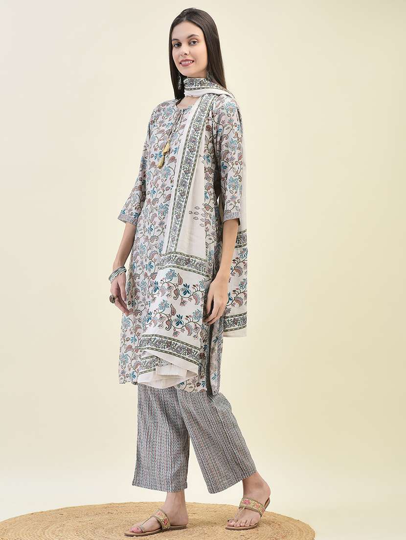 women three quarter sleeve kurta pant with dupatta set - 21629637 -  Standard Image - 2