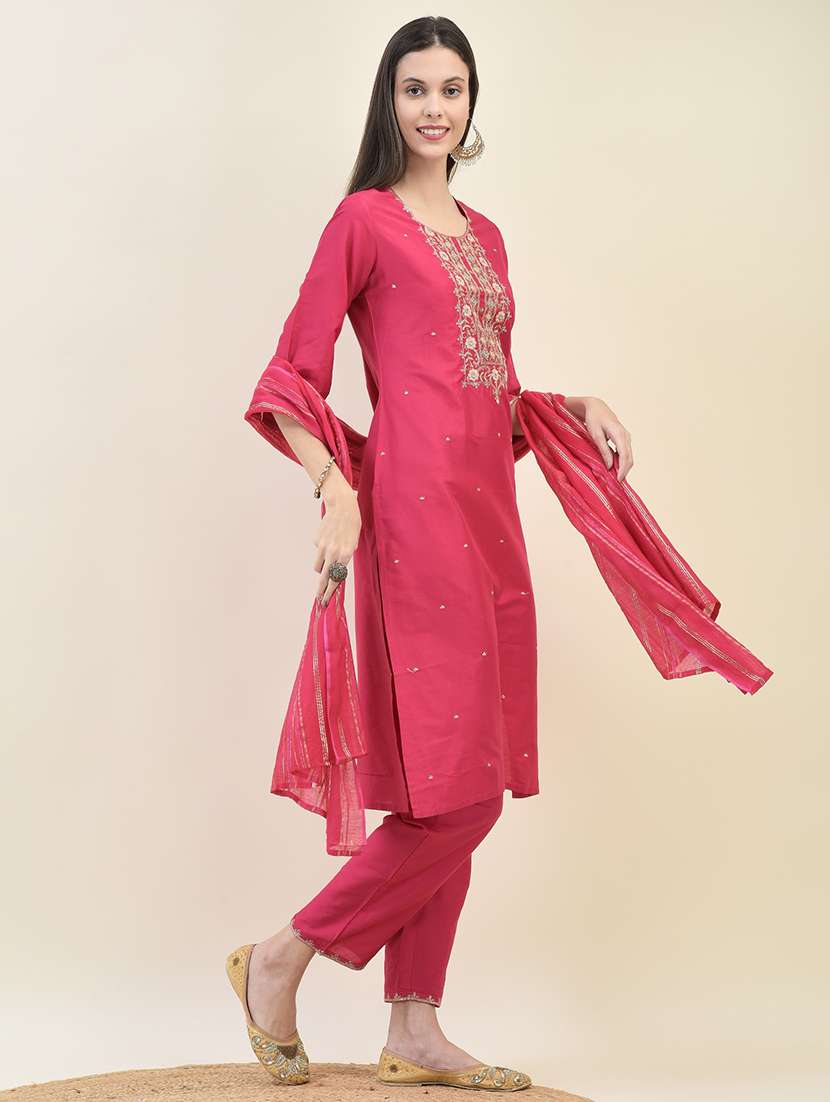 women three quarter sleeve kurta pant with dupatta set - 21629653 - Standard Image - 2