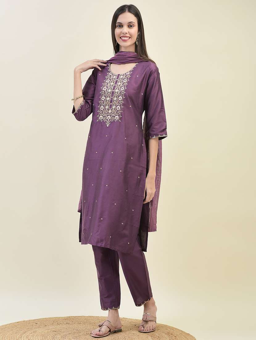 women three quarter sleeve kurta pant with dupatta set - 21629657 - Standard Image - 2
