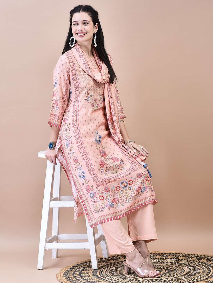 women peach floral kurta palazzo set with dupatta - 21629687 -  Standard Image - 2
