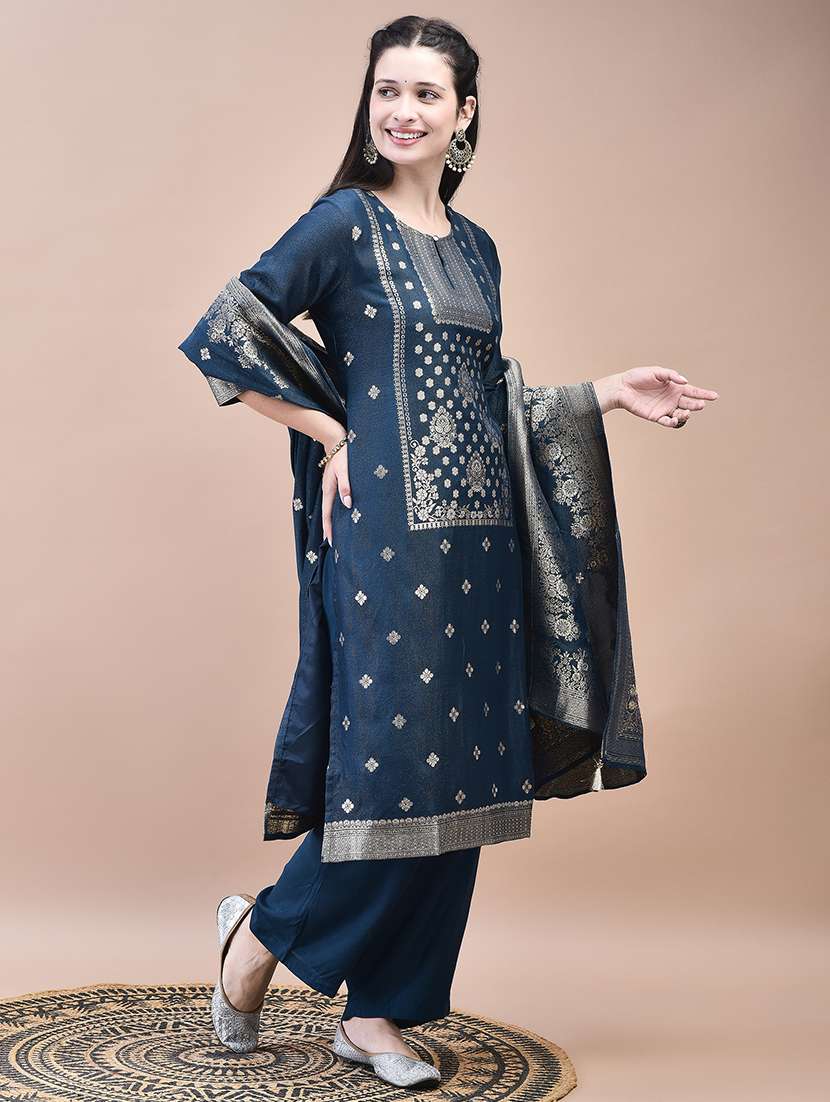 women three quarter sleeve kurta palazzo with dupatta set - 21629691 -  Standard Image - 2