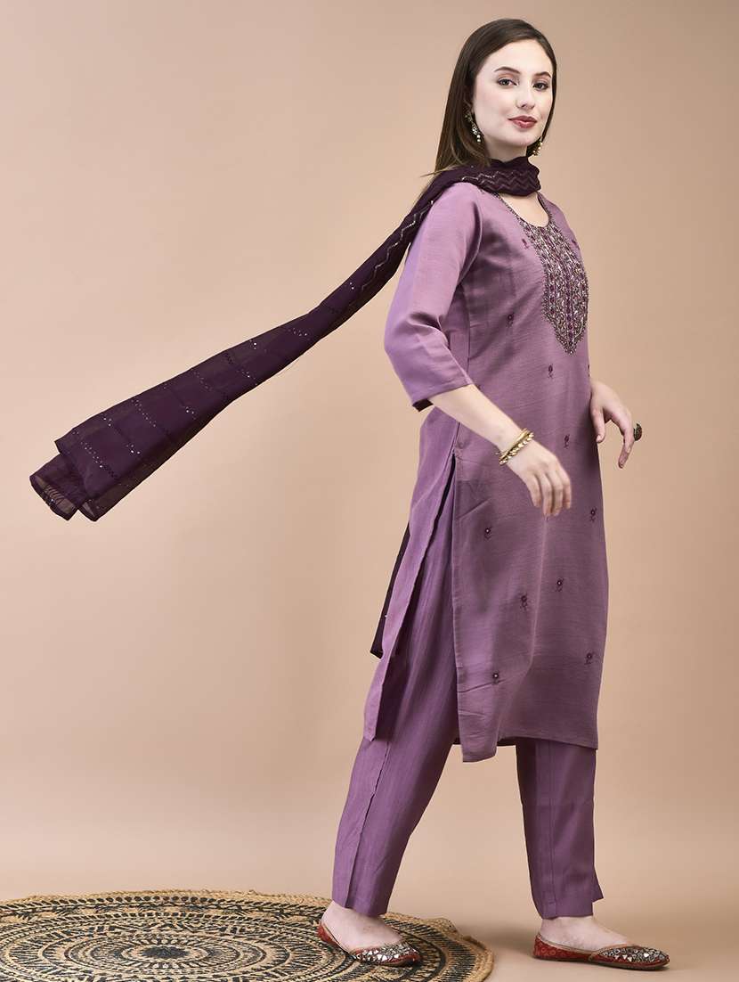 women three quarter sleeve kurta palazzo with dupatta set - 21629711 -  Standard Image - 2