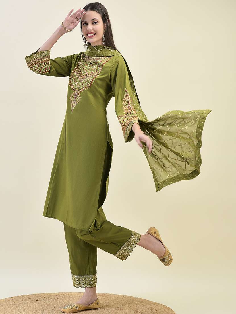 women three quarter sleeve kurta pant with dupatta set - 21629715 -  Standard Image - 2