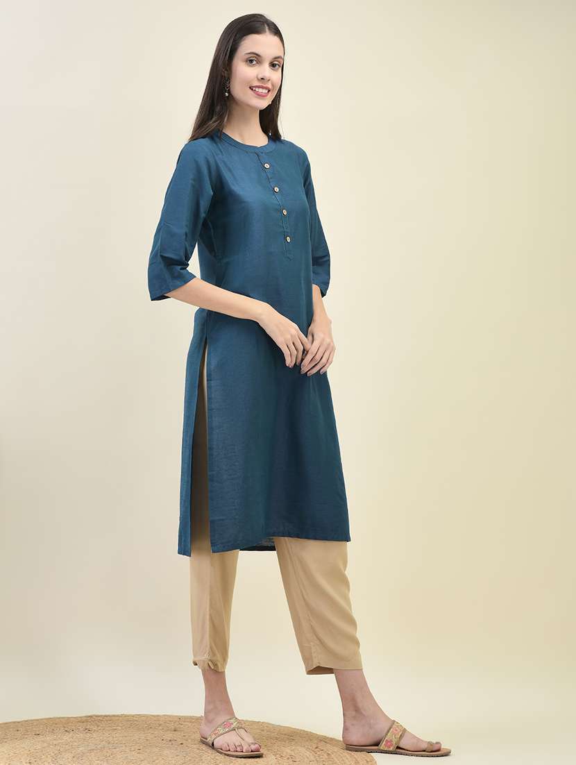 women solid three quarter sleeve straight kurta - 21629735 -  Standard Image - 2