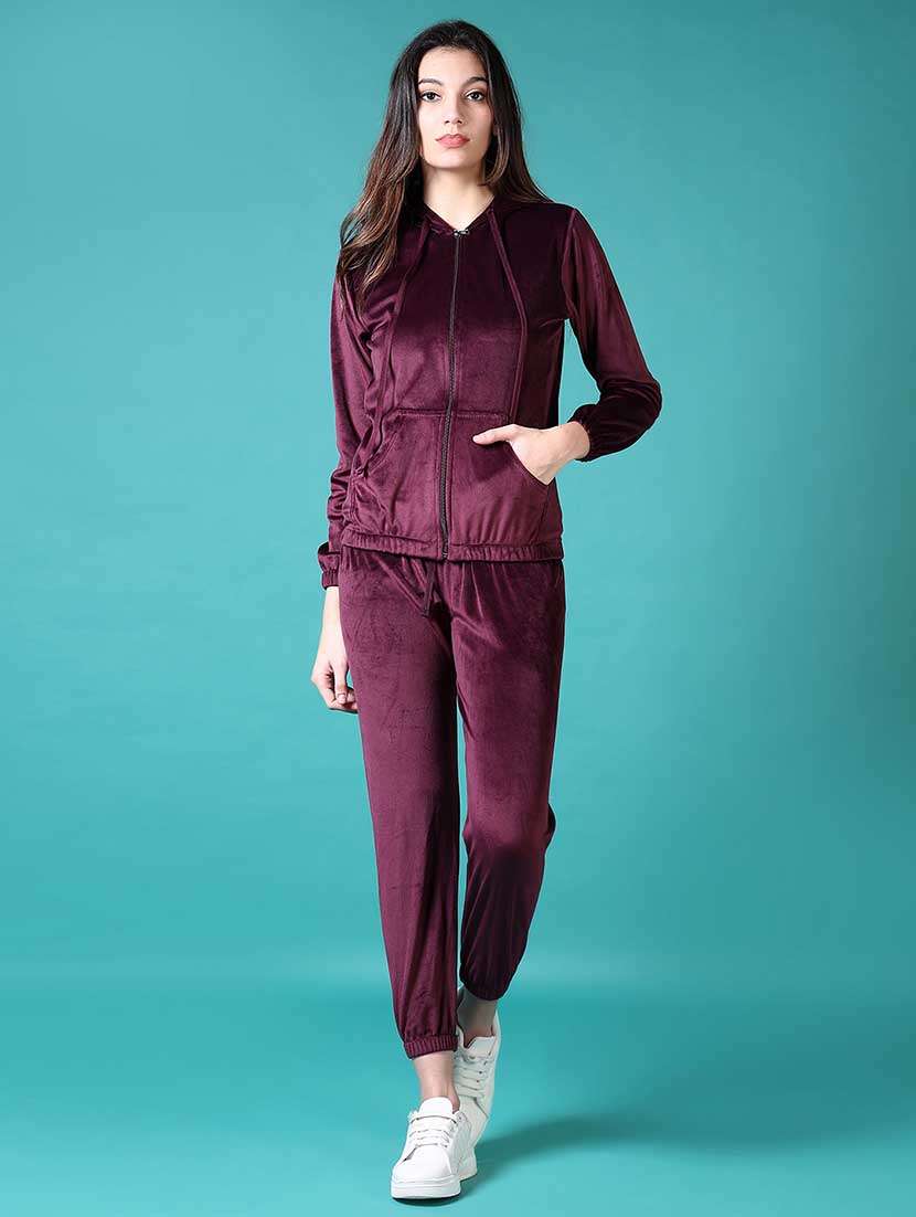 women solid winter wear co-ord set
