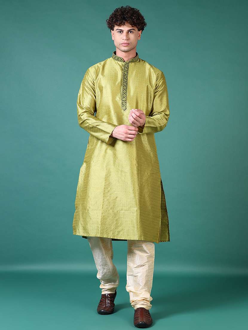 women mandarin neck kurta pyjama ethnic wear set