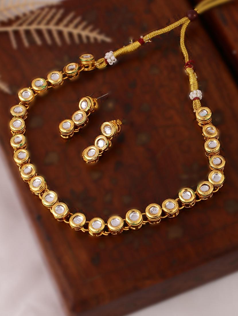 gold plated kundan studded neclkace with earrings - 21635040 - Zoom Image - 0
