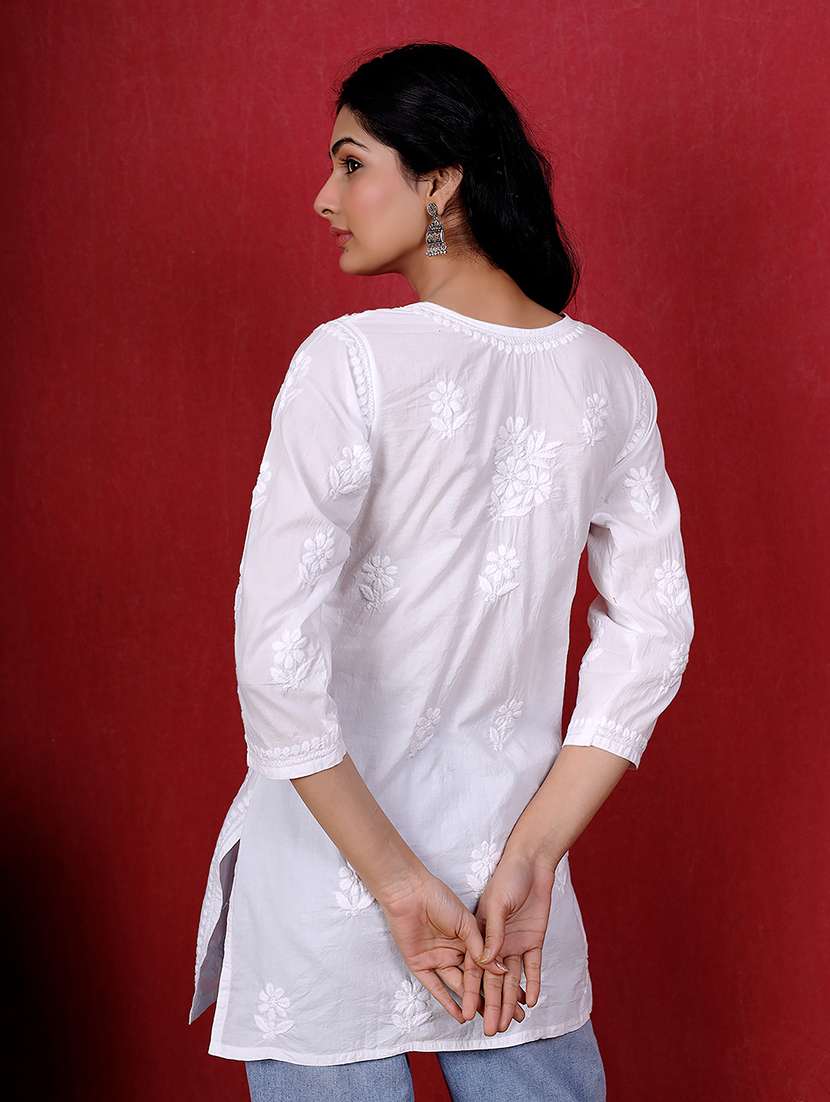 women three quarter sleeve straight chikankari kurti - 21635781 - Standard Image - 2