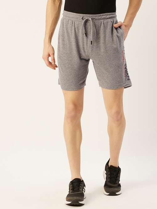 men mid rise solid shorts - 21636224 -  Standard Image - 0