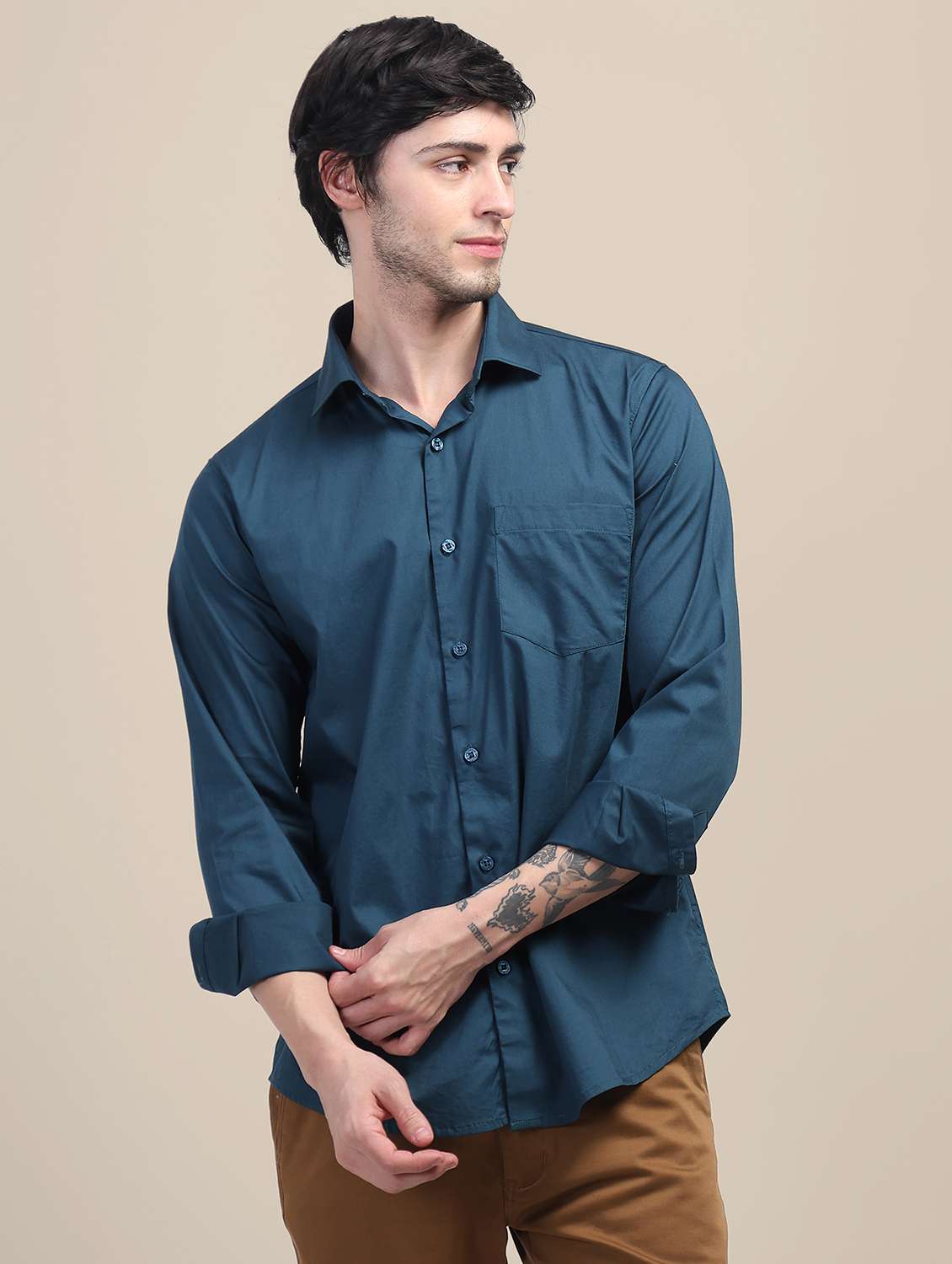 men regular fit plain single pocket casual shirt