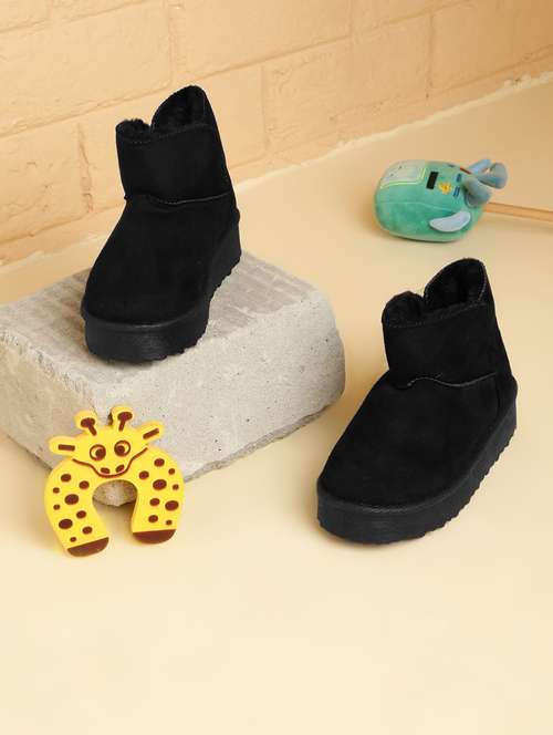 kids black solid boot