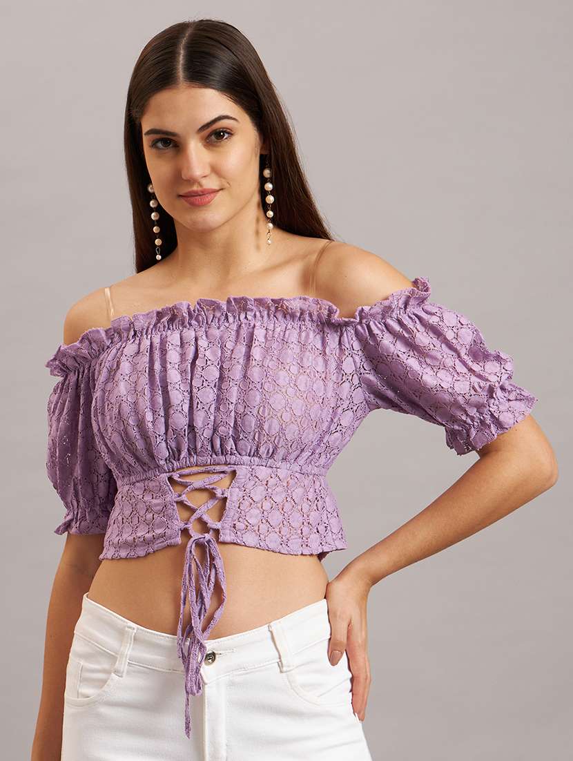 women self design off shoulder crop top