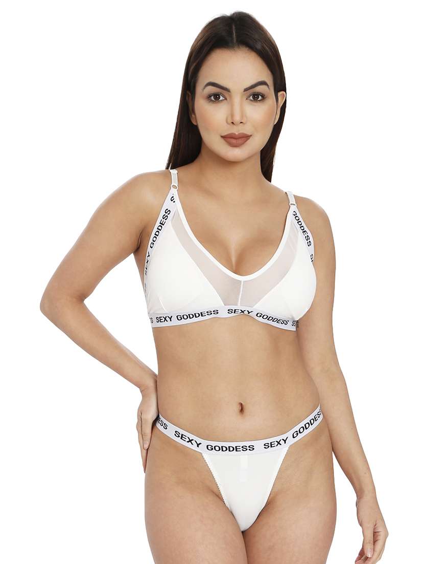 women solid bra and panty set