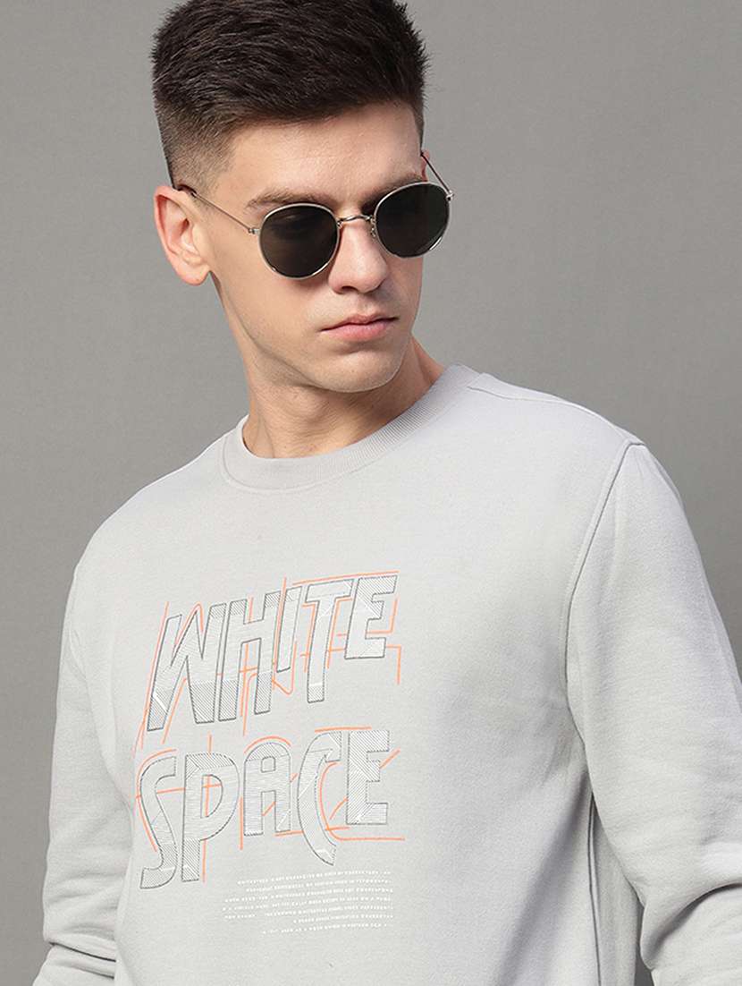 men long sleeves front print sweatshirt - 21639233 -  Standard Image - 2