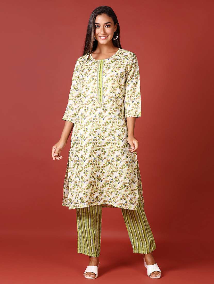 women three quarter sleeve kurta pant set