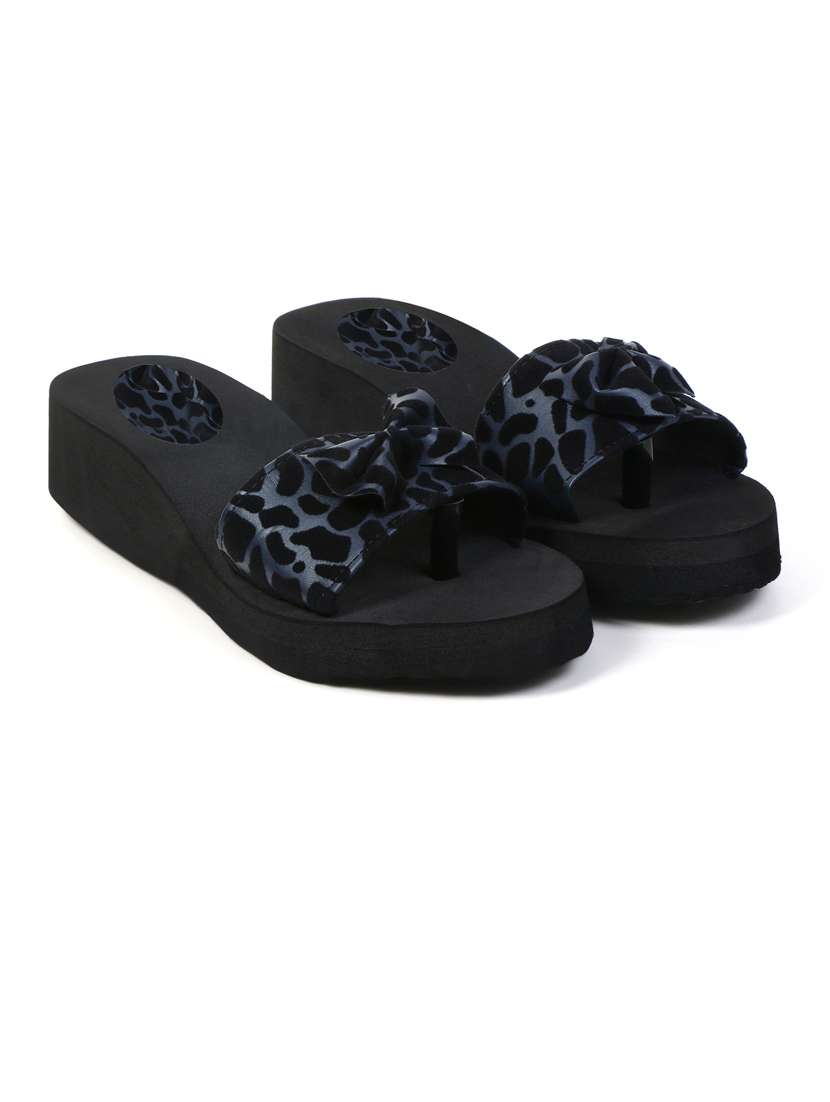 women pack of 2 comfy lounge flip-flops - 21640521 -  Standard Image - 2