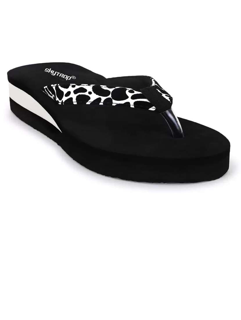 women pack of 2 comfy lounge flip-flops - 21640576 -  Standard Image - 2