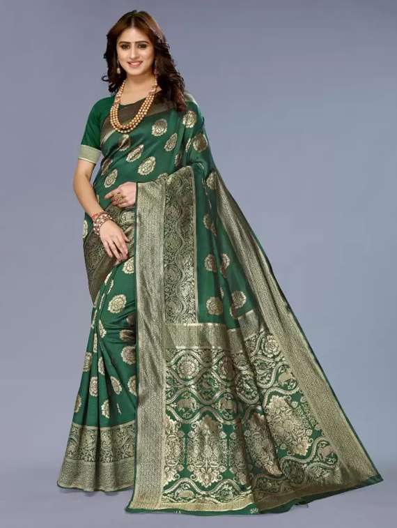 women self design banarasi saree with blouse