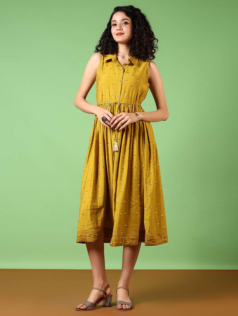 women printed collared a-line ethnic dress