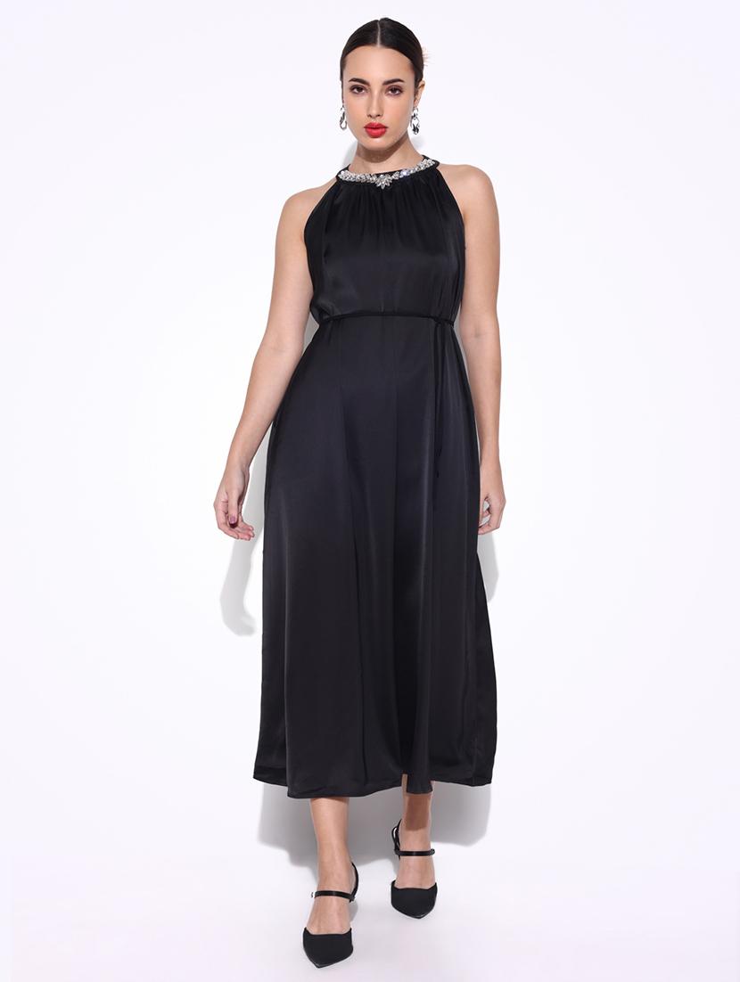 women solid halter neck a-line dress - 21643126 -  Zoom Image - 0
