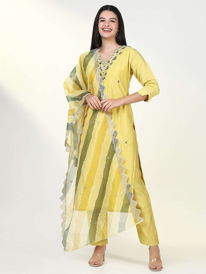women three quarter sleeve kurta pant with dupatta set