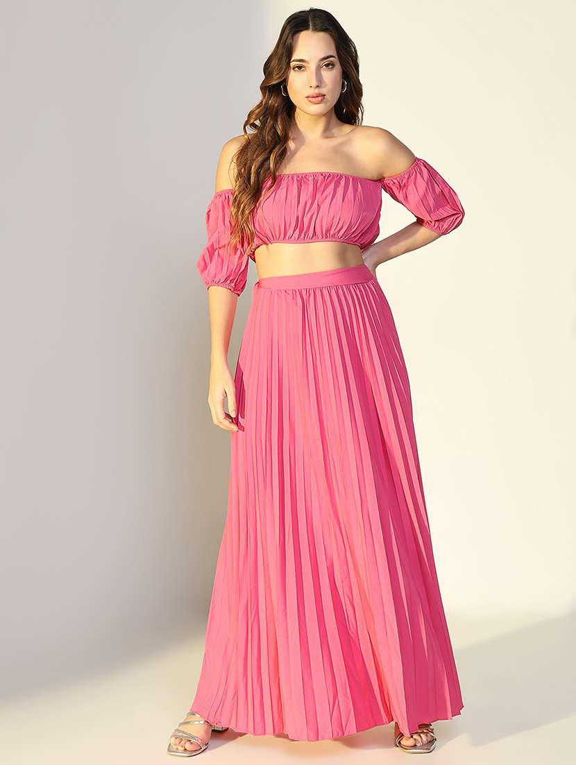 women solid top and skirt co-ord set