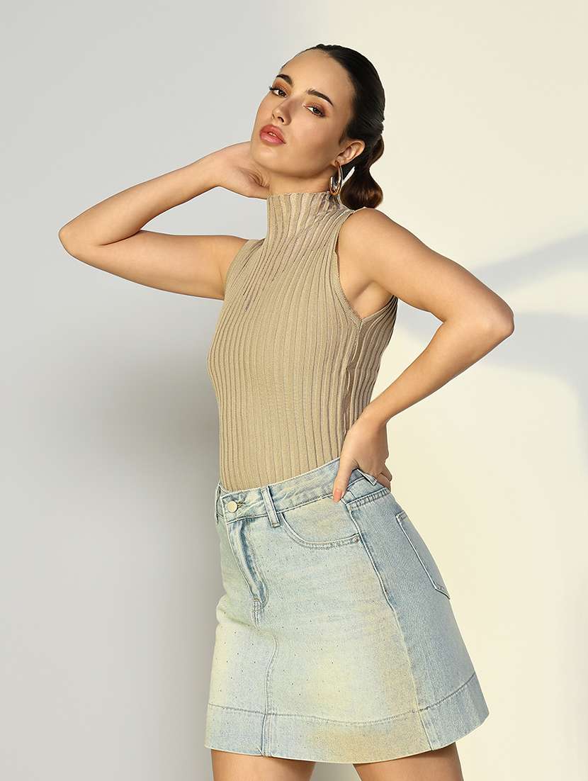 women solid sleeveless regular top - 21643378 -  Standard Image - 2