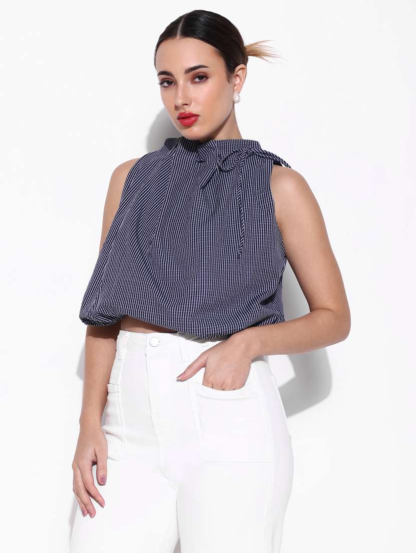 women blue checks sleeveless blouson top