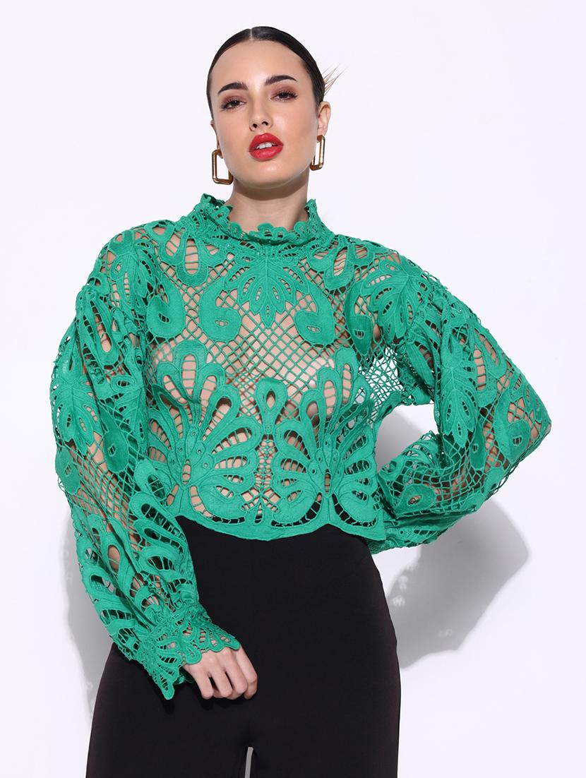 women lace deatiled puff sleeves regular top