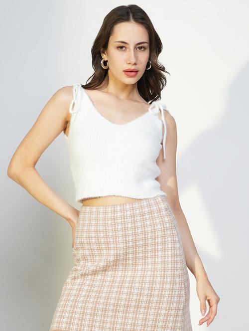women white solid sleeveless crop top - 21643508 - Standard Image - 0