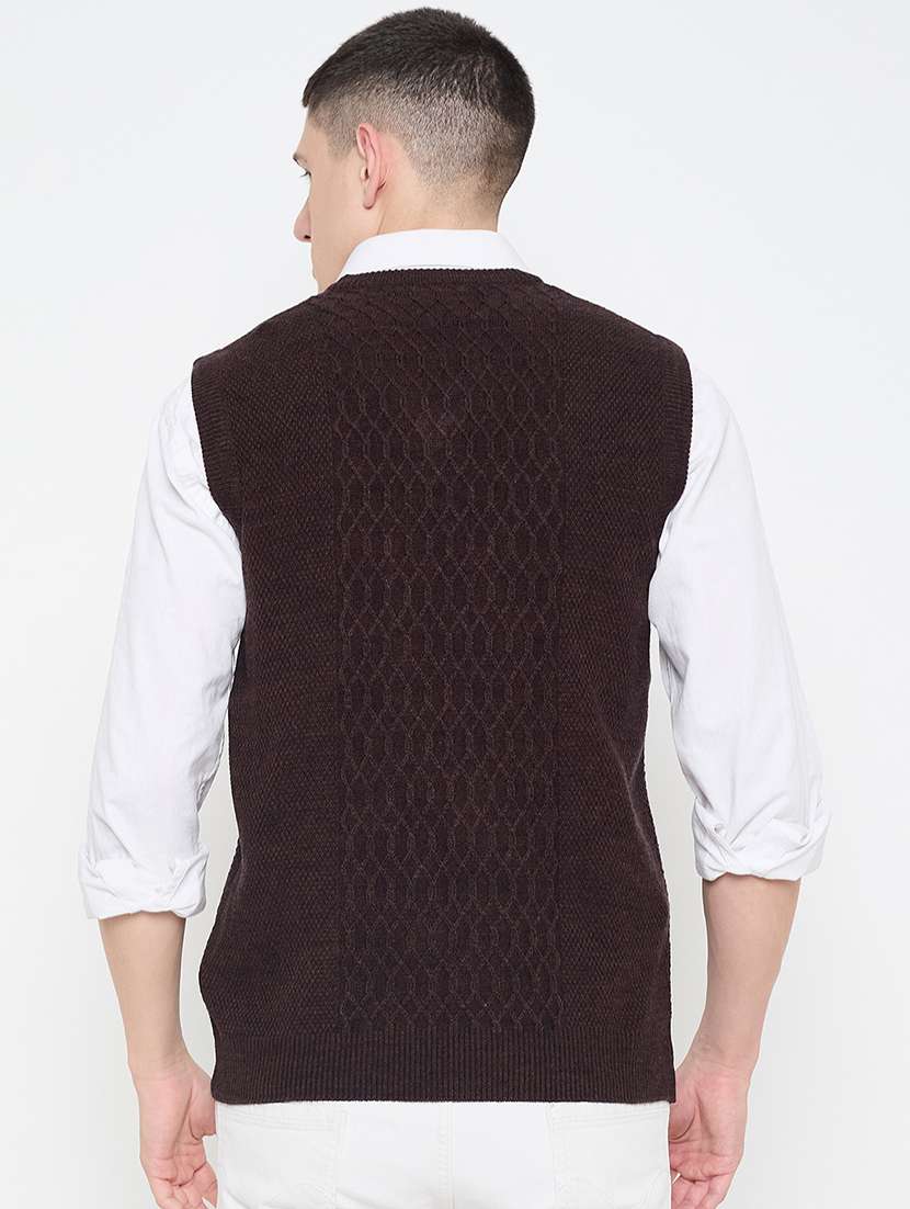 Men Sleeveless Self Design Pullover