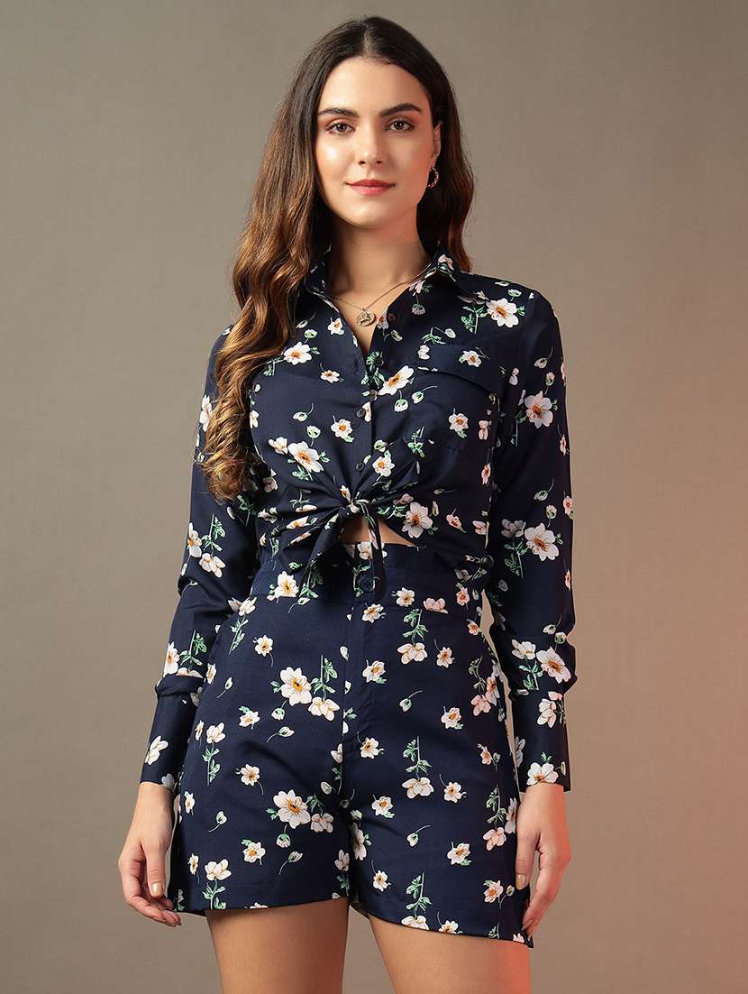 women floral print top and shorts co-ord set