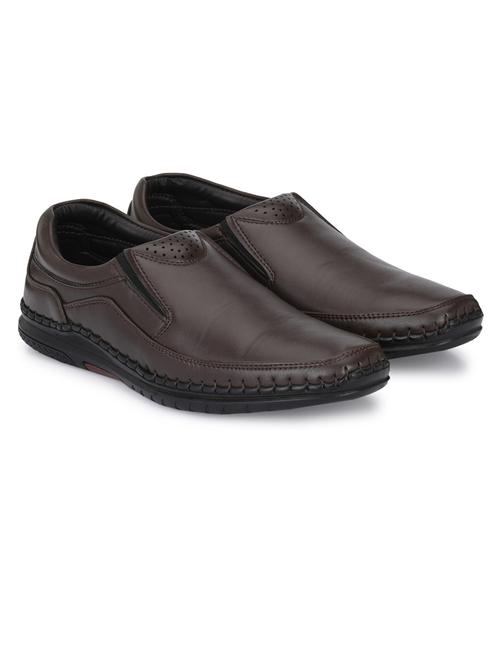 men plain slip on formal shoes - 21647302 -  Standard Image - 0