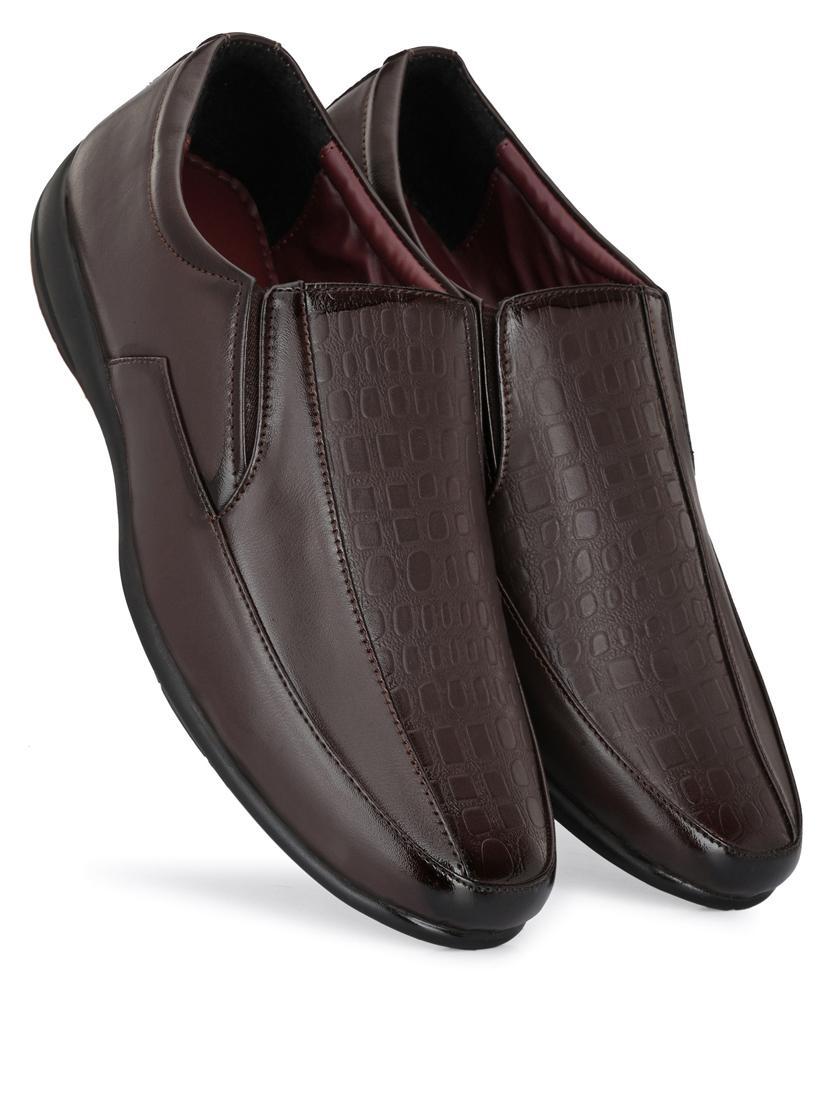 men plain slip on formal shoes - 21647304 - Standard Image - 2