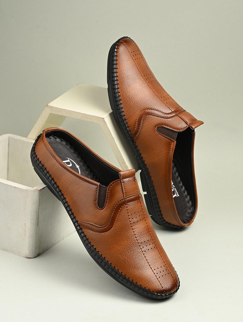 men plain slip on casual shoes - 21647312 - Zoom Image - 0