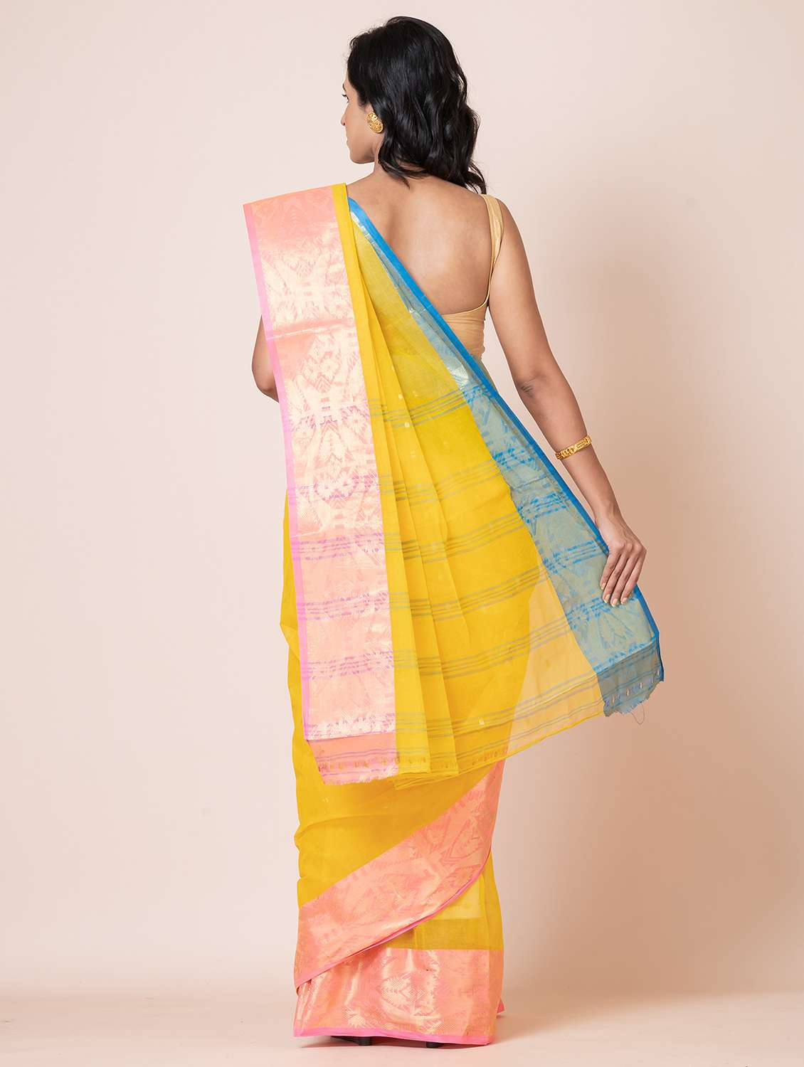 women self design handloom saree - 21648416 -  Standard Image - 2