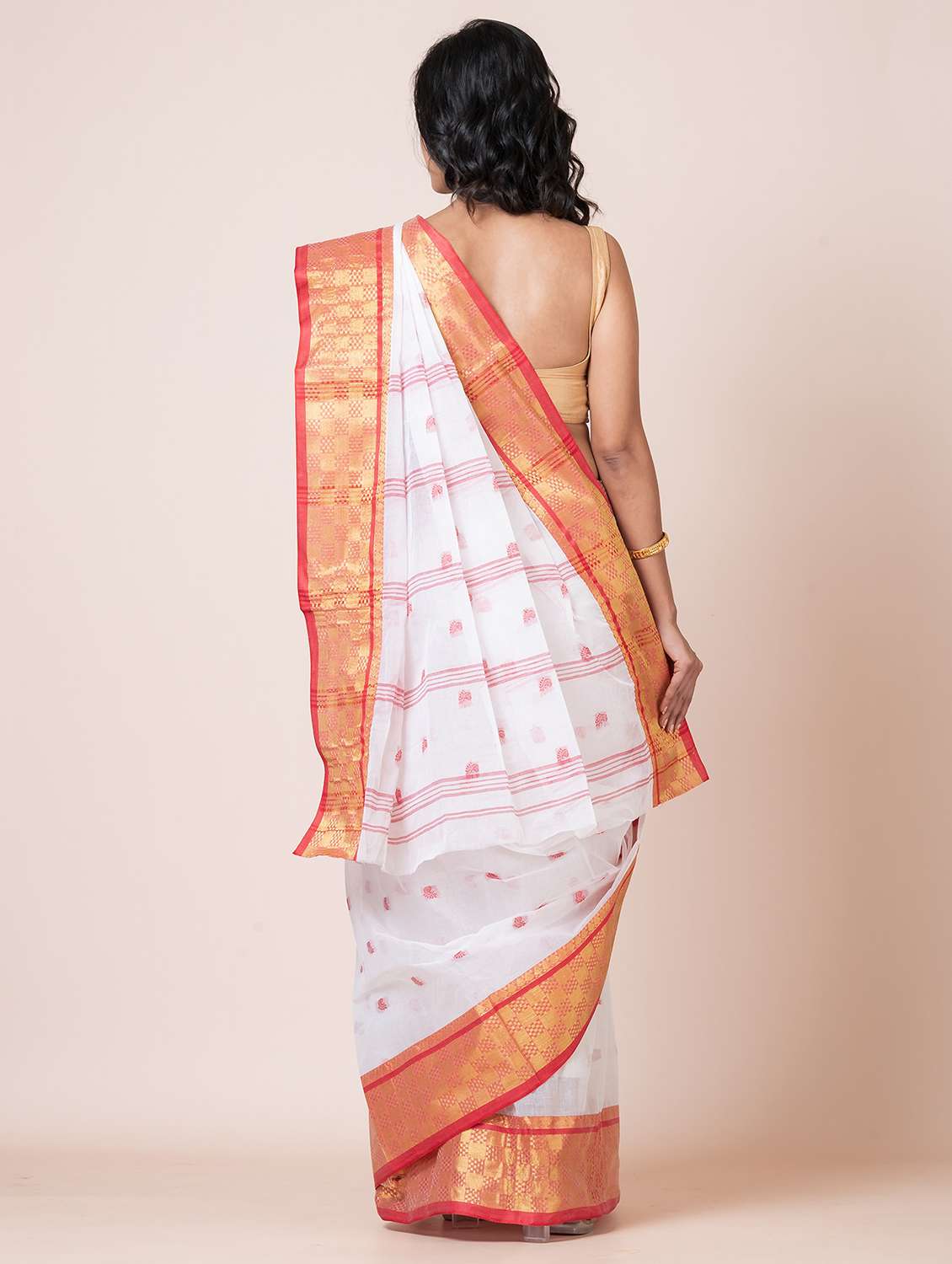 women self design handloom saree - 21648442 -  Standard Image - 2