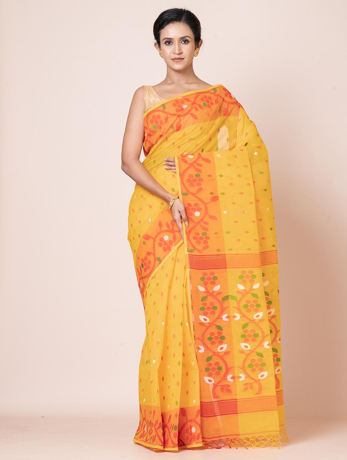 women self design handloom saree - 21648454 -  Zoom Image - 0
