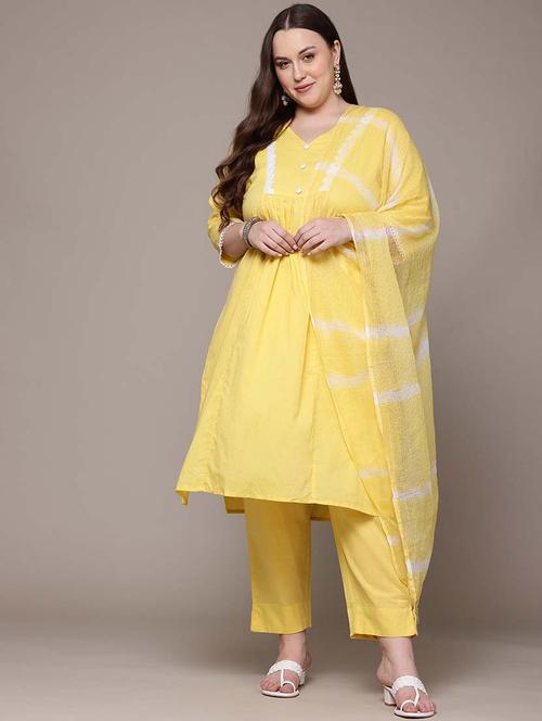 women plus size three quarter sleeve kurta pant with dupatta set - 21648687 -  Standard Image - 0