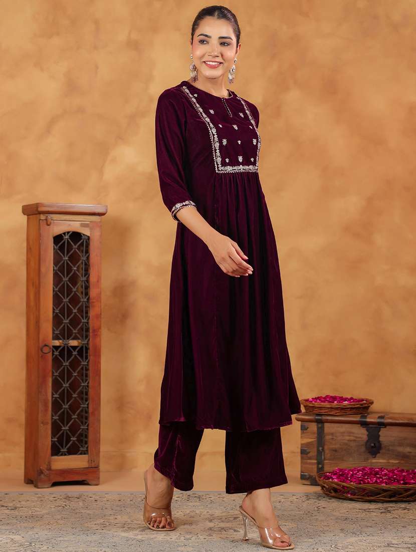 women purple embroidered kurta pant set - 21648918 - Standard Image - 2