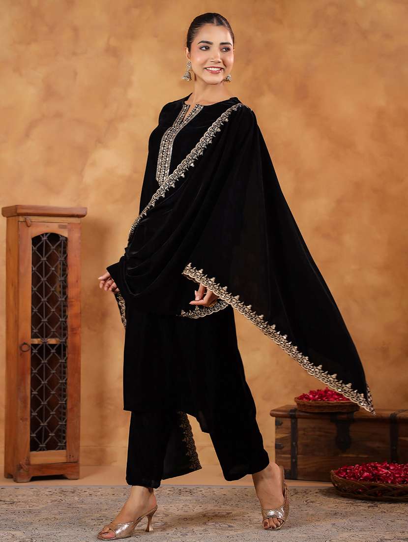 women embroidered kurta pant set with duaptta - 21648938 -  Standard Image - 2