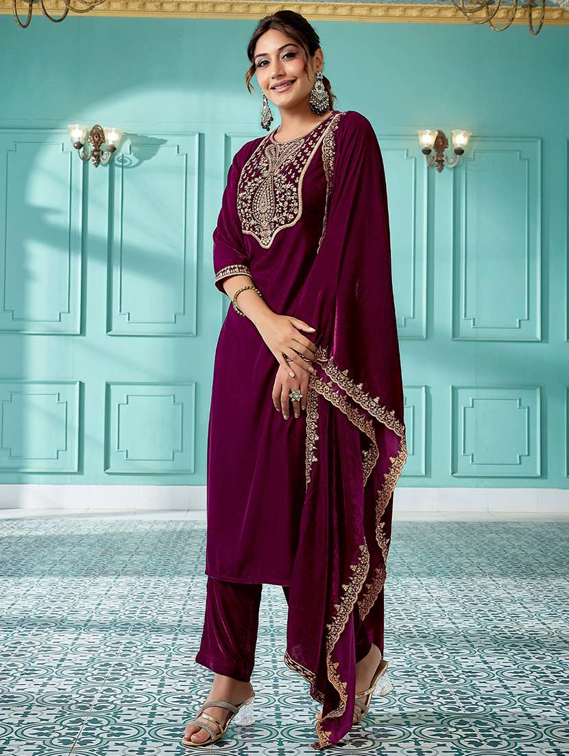 Women Embroidered Kurta Pant Set With Duaptta - 21648949 -  Standard Image - 2