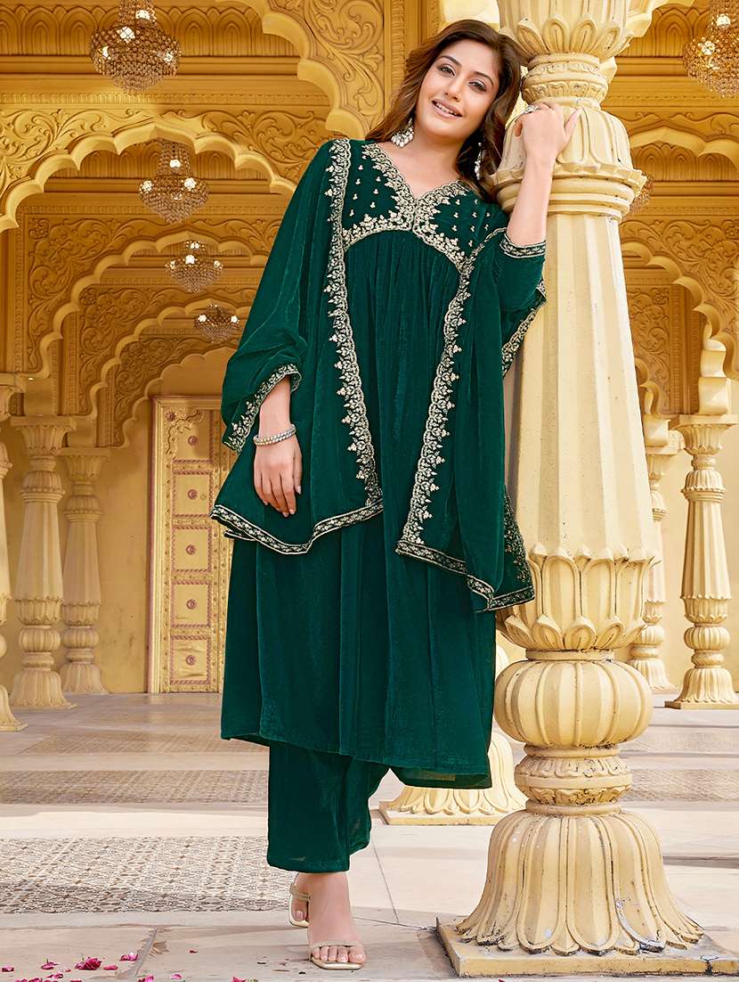 women embroidered kurta pant set with duaptta - 21648952 -  Standard Image - 2