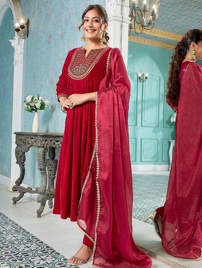 women embroidered kurta pant set with duaptta - 21648953 -  Standard Image - 2