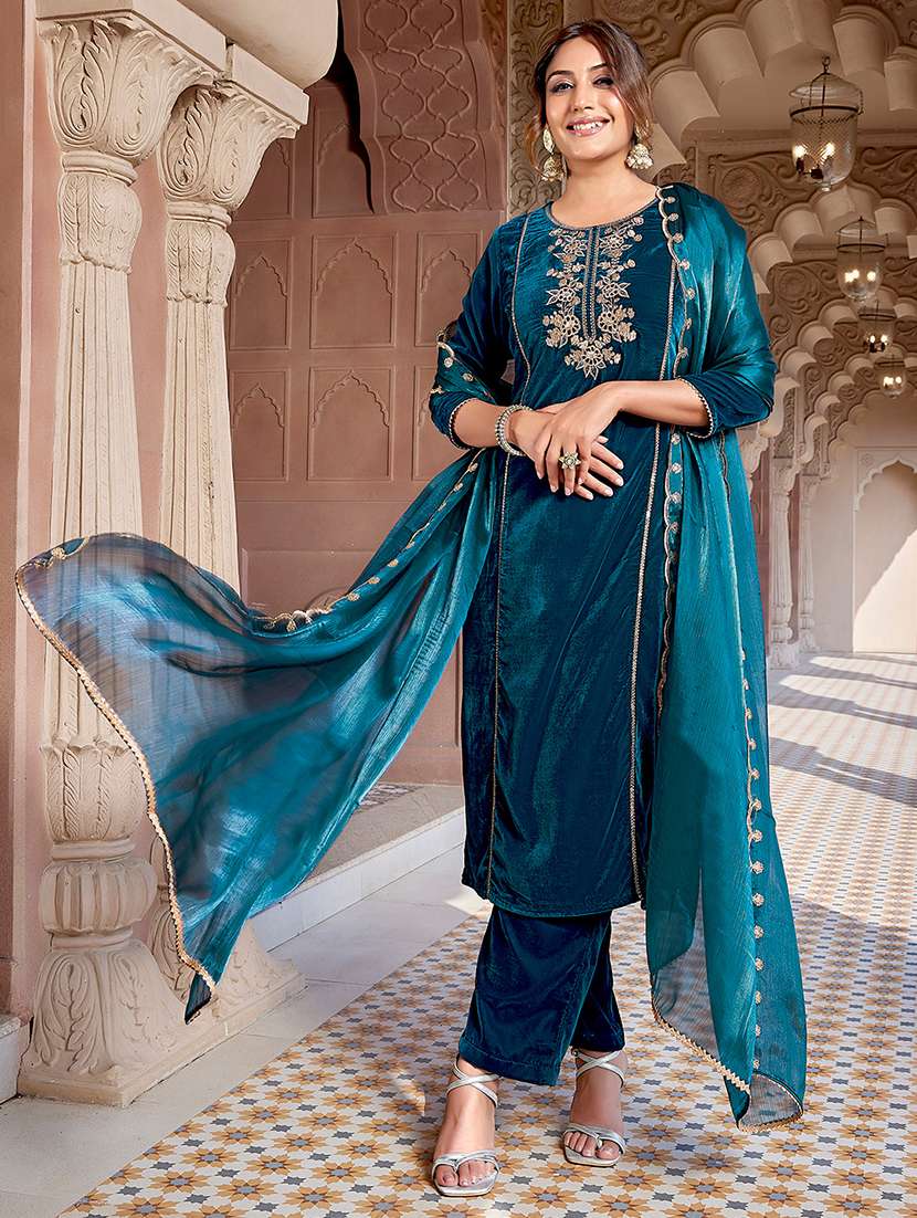 women embroidered kurta pant set with duaptta