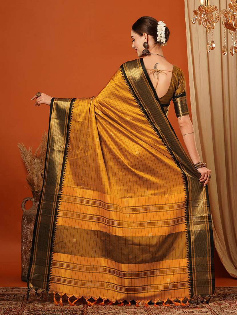 women checkered dharmavaram saree - 21649472 -  Standard Image - 2