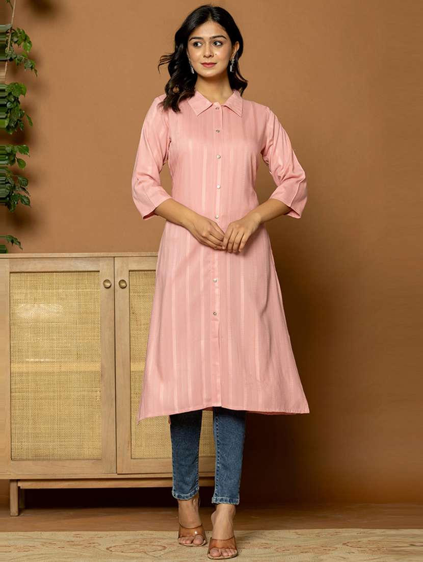 women three quarter sleeve straight kurta