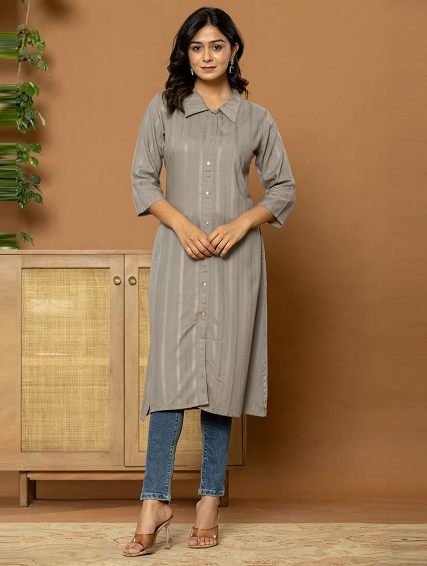 women three quarter sleeve straight kurta