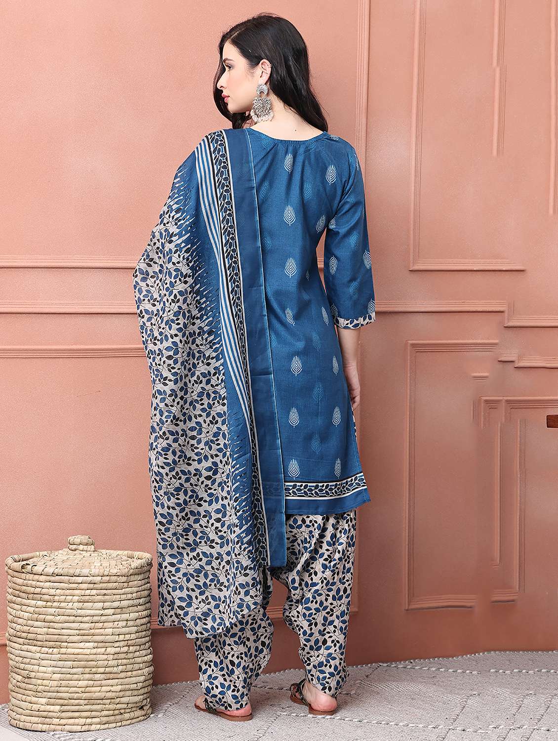women printed kurta salwar set with dupatta - 21650289 - Standard Image - 2
