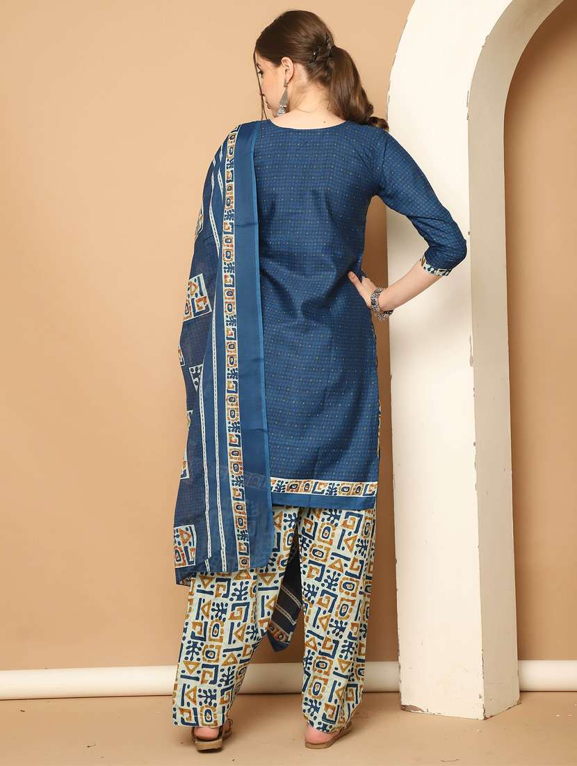 women three quarter sleeve kurta salwar with dupatta set - 21650309 -  Standard Image - 2